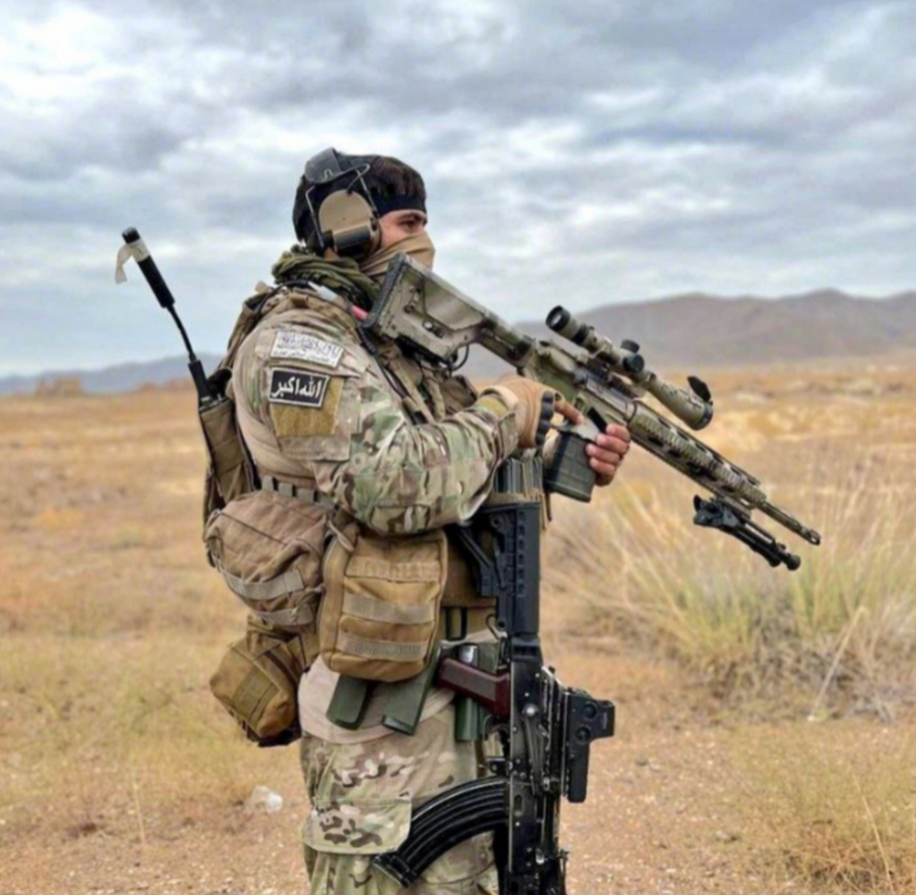 塔利班士兵图片