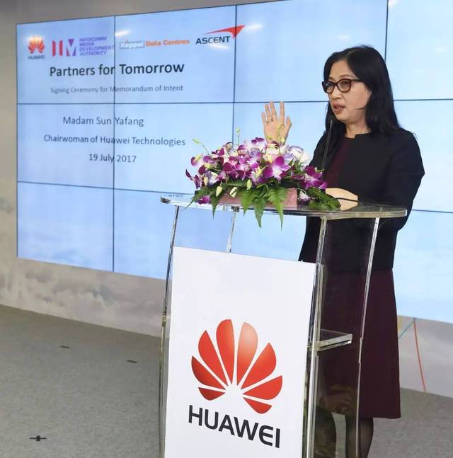 "华为女皇"孙亚芳:任正非背后的女强人,37岁入职2次拯救华为