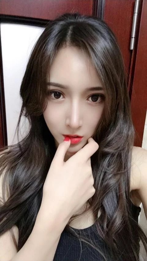 yy美女主播小恬恬性感写真照,空间照片集