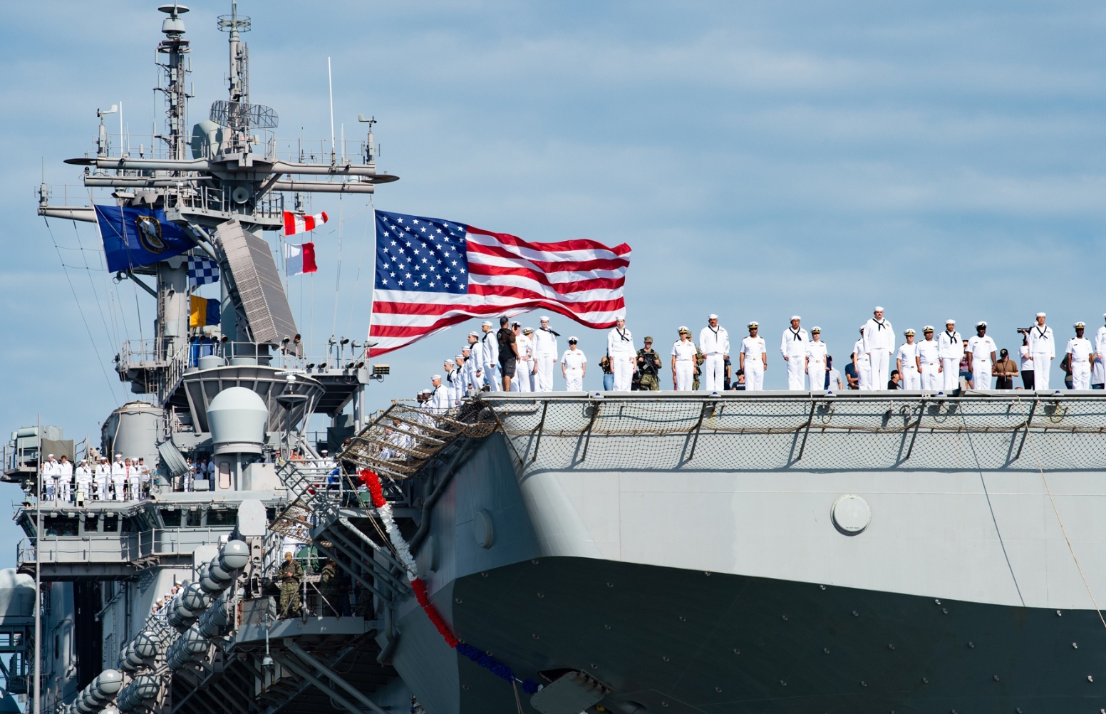 恶果来了!中美军事对话中断导致美在华项目中断,不得不求助韩国