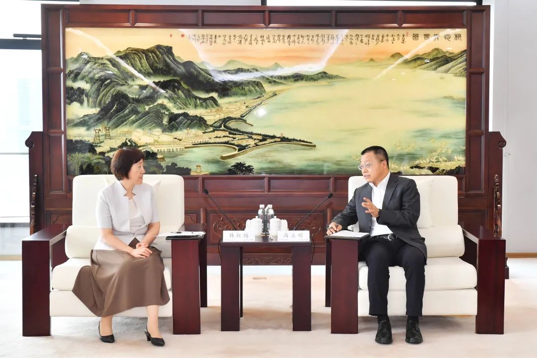 高立刚出席中广核能源国际巴西引战项目交割仪式