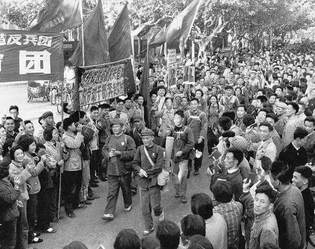 四川遂宁首富蒋卫平,放弃铁饭碗创业成为锂业大佬,今身价580亿