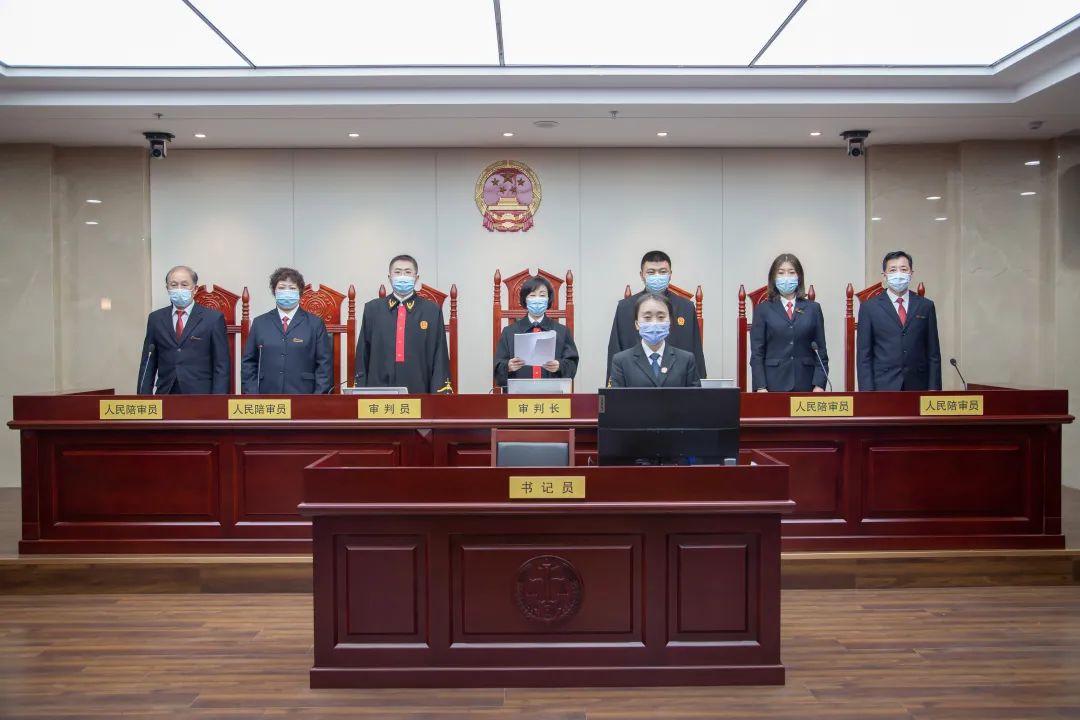 和平法院对把持基层政权,横行乡里的鞍山市千山区某村原村书记樊某某