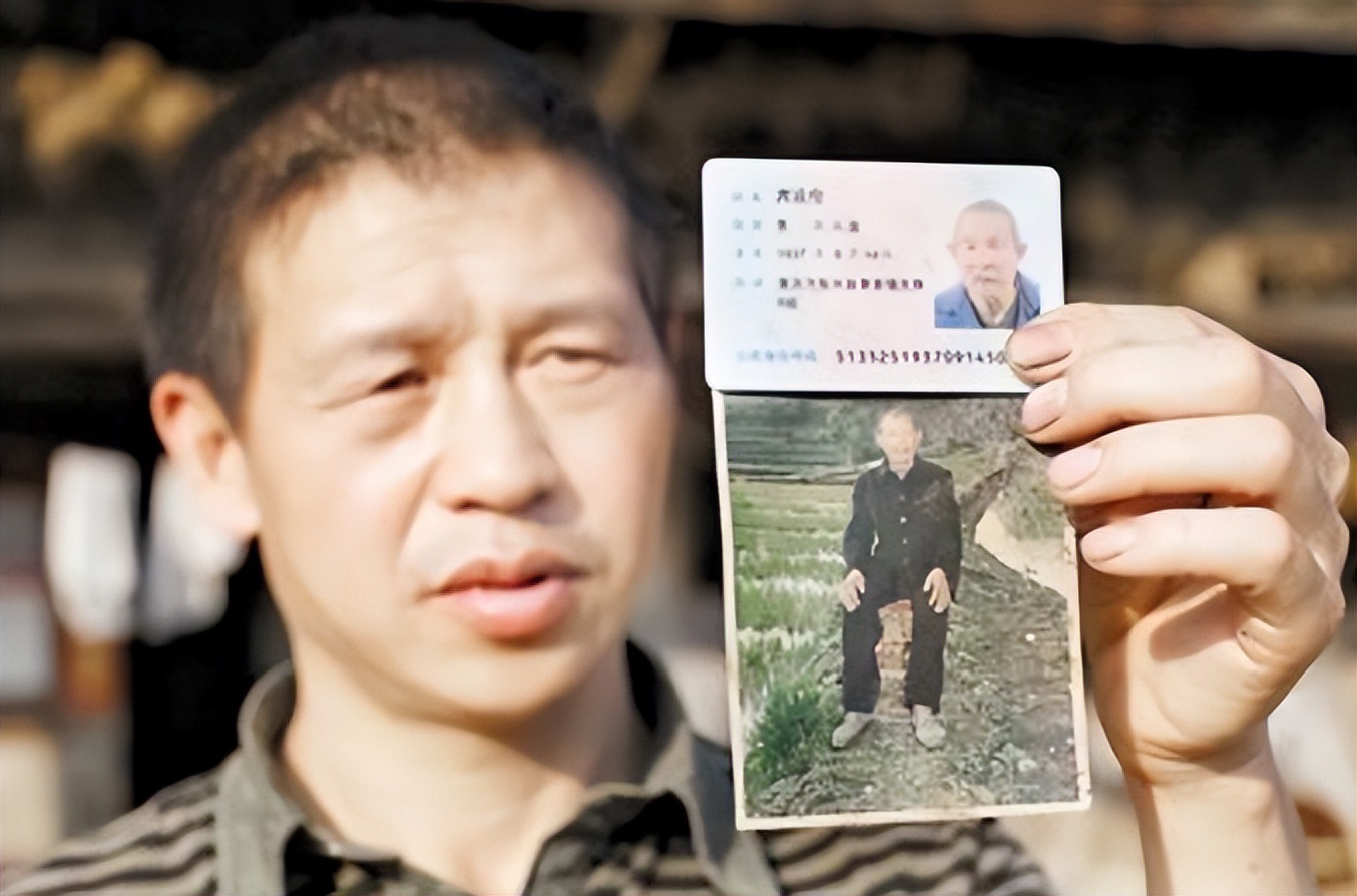 重庆老兵庹长发:守护战友妻儿66年,保持分寸终生未娶,令人敬佩