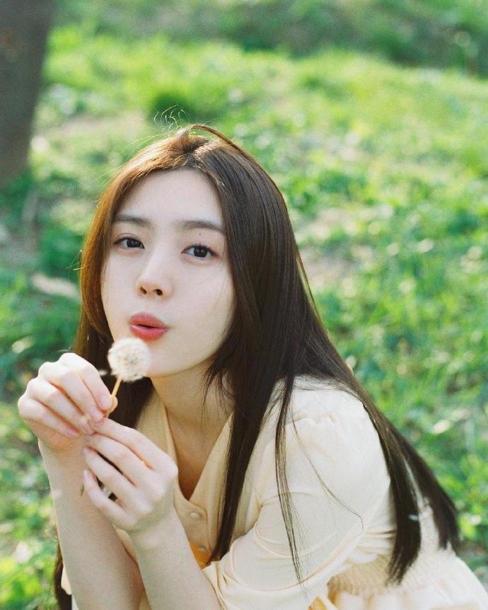 早起有4个好习惯的女生,肤色会逐渐变白皙透亮,成为气质女神