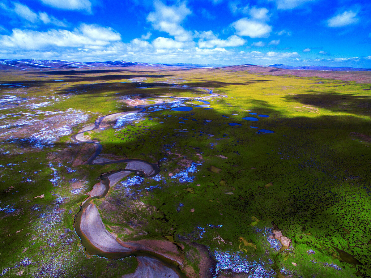 澜沧江源头:没想到120个天真的孩子,成了这片草原最美的风景