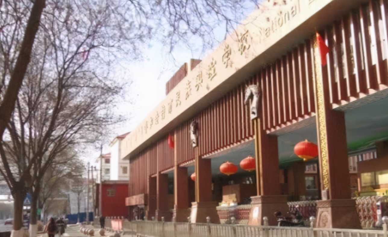 揪心!呼和浩特12岁小学生厕所内自缢身亡,笔记本内容让人心碎