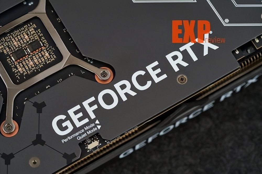 华硕tuf rtx 4080 16gb显卡首发评测:全面升级进化的重装机兵