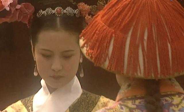 雍正王朝:胤礽贵为皇太子,为何会与康熙后妃郑春华产生感情?