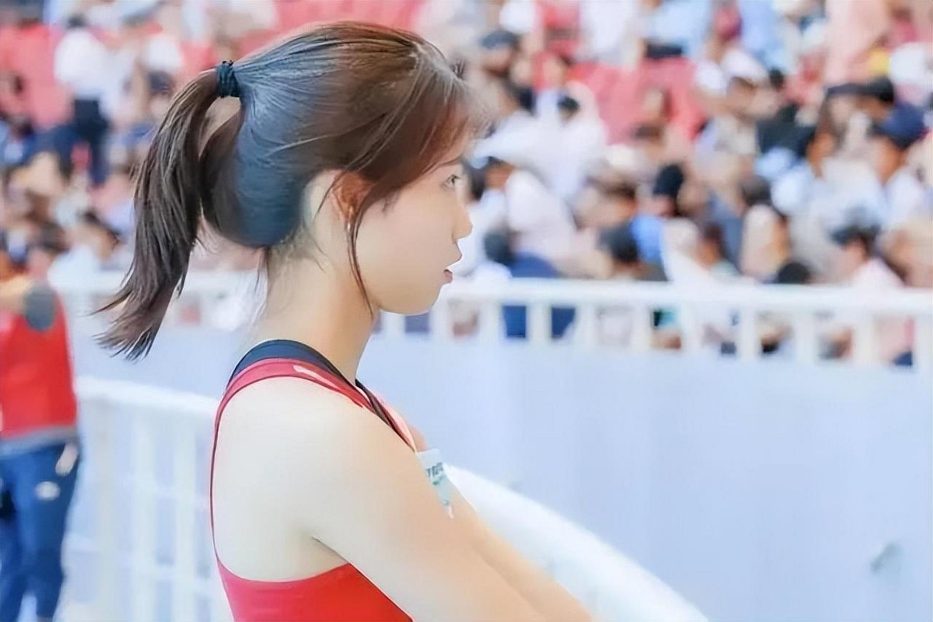田径美女运动员:颜值与实力并存,谁才是你的心动之选?