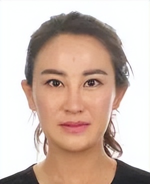 山西首富儿媳寇静瑶19岁被12辆悍马娶进豪门31岁成a级通缉犯