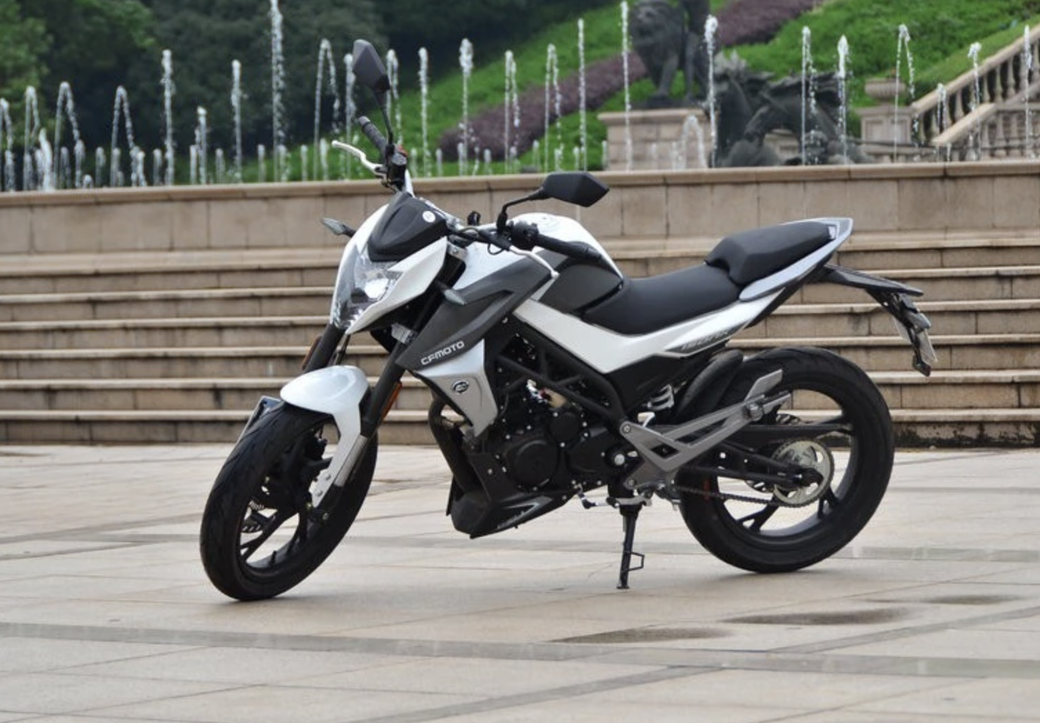 学生党新手3000-4000元左右二手练手车推荐(跨骑篇)