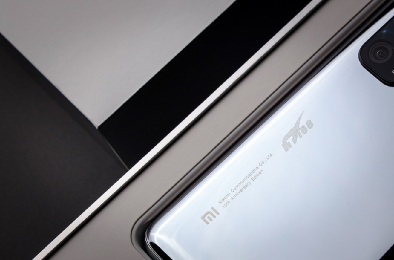 定制款小米10至尊版才厉害!我承认我酸了,并未对外销售!