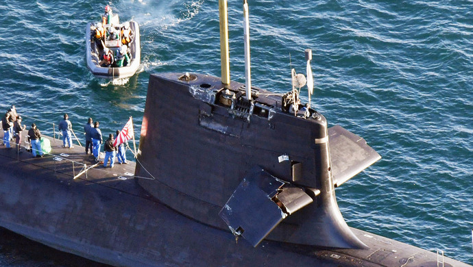 日本潜艇碰撞事故,日媒:可能系人为失误造成