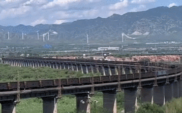 |大型“翻车”现场!这个场景你肯定没见过