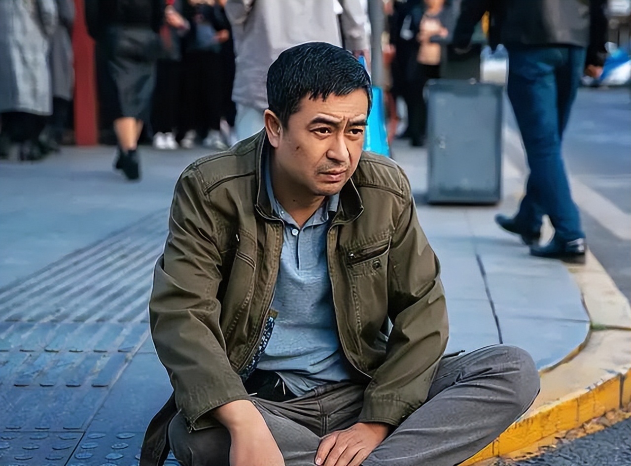 当初在张嘉译连婚房都买不起,还要嫁给杜珺,如今怎么样了?