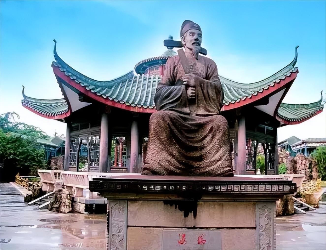 海瑞奇怪的升迁之路同僚恨他又不敢弄死他干脆花钱帮他升官