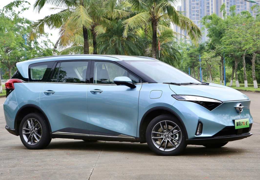 海马汽车首款紧凑型mpv,续航510公里,就是价格有点贵