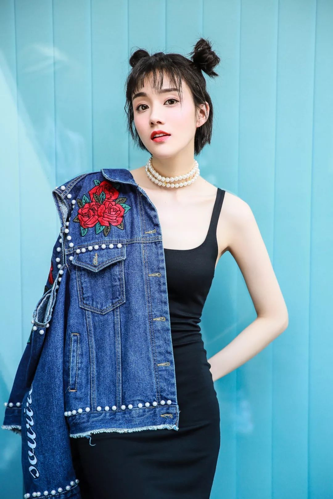 沙海沈琼的身份之谜:隐藏在沙漠之海背后的真相究竟是什么?