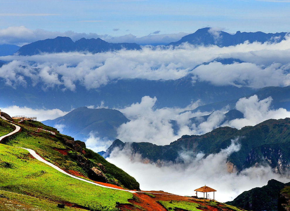 云南4个避暑胜地,景色秀丽各有特色,是盛夏旅游的好去处