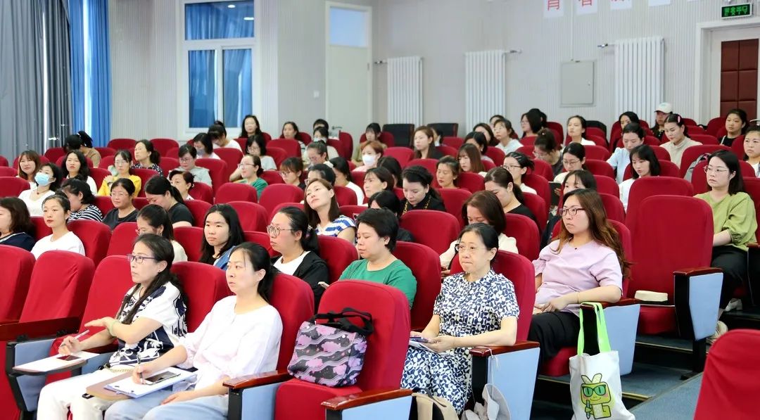 朝阳区职工大学图片