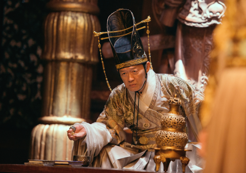 张裕妃六岁入宫,怀有身孕后却被皇帝下令饿死,结局又如何呢?