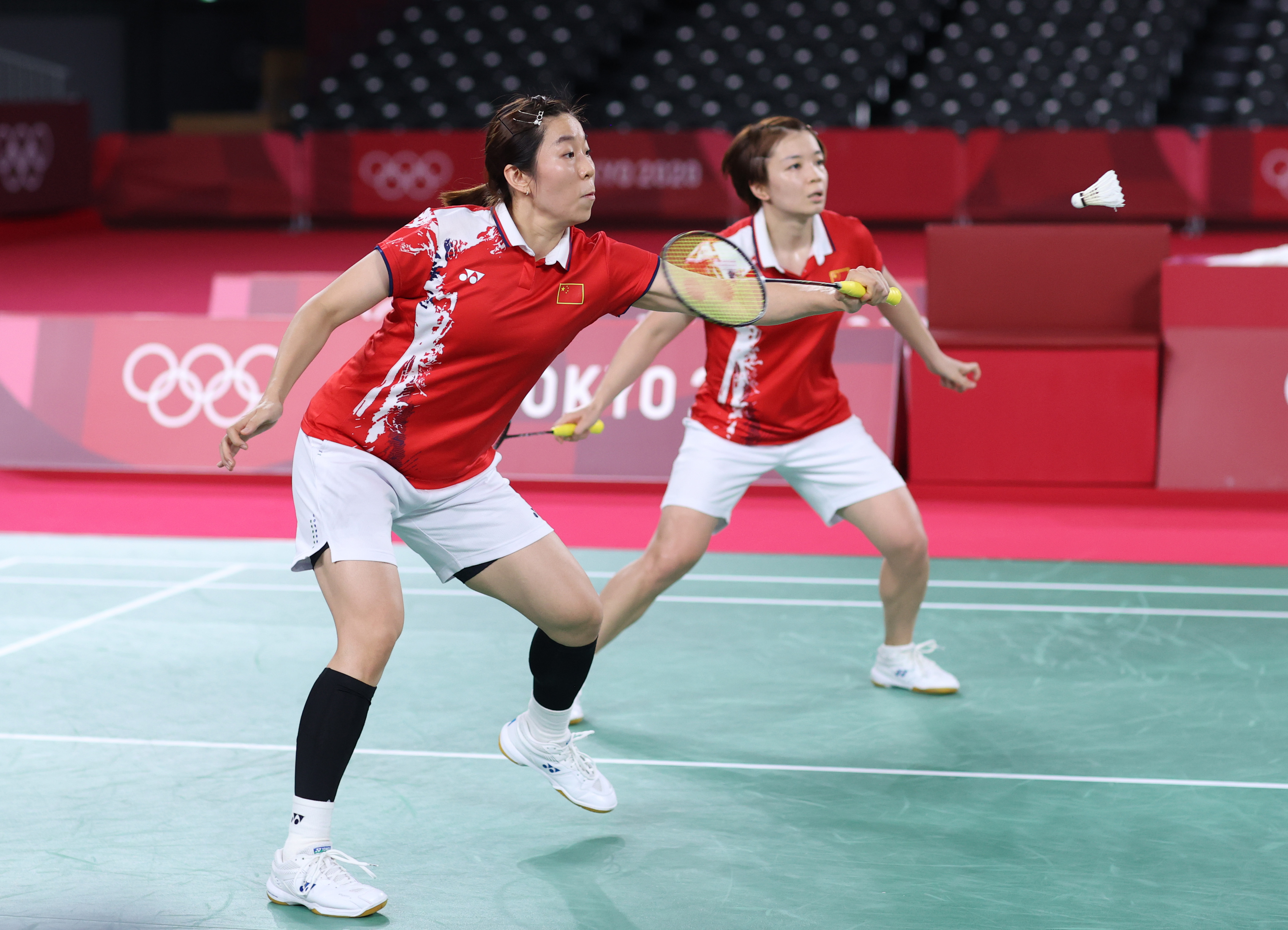 羽毛球——女双:陈清晨/贾一凡获得银牌