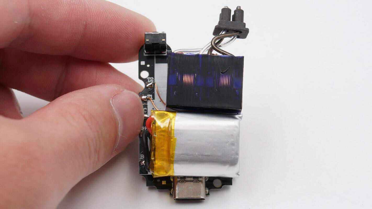 赛博朋克风设计,电弧打火还防风,拆解一款usb-c充电的打火机