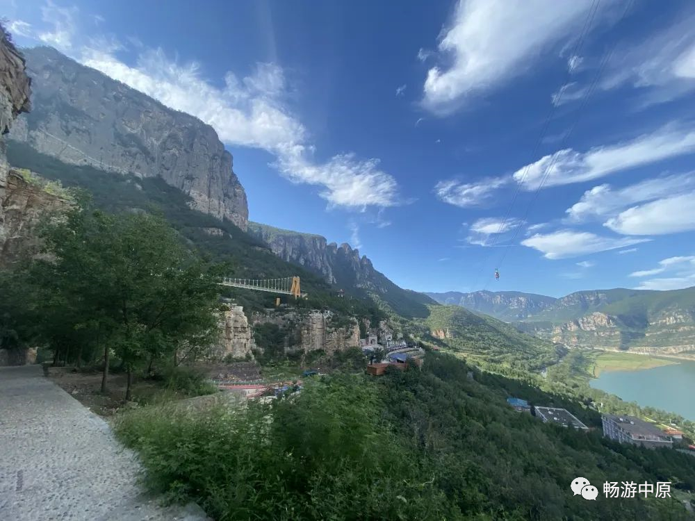 走进河南省跑马岭地质公园,感受"天苍苍,野茫茫的"的北国风光