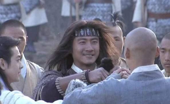 《天龙八部》少室山大战,金庸武侠最热血的场景,远胜光明顶之战