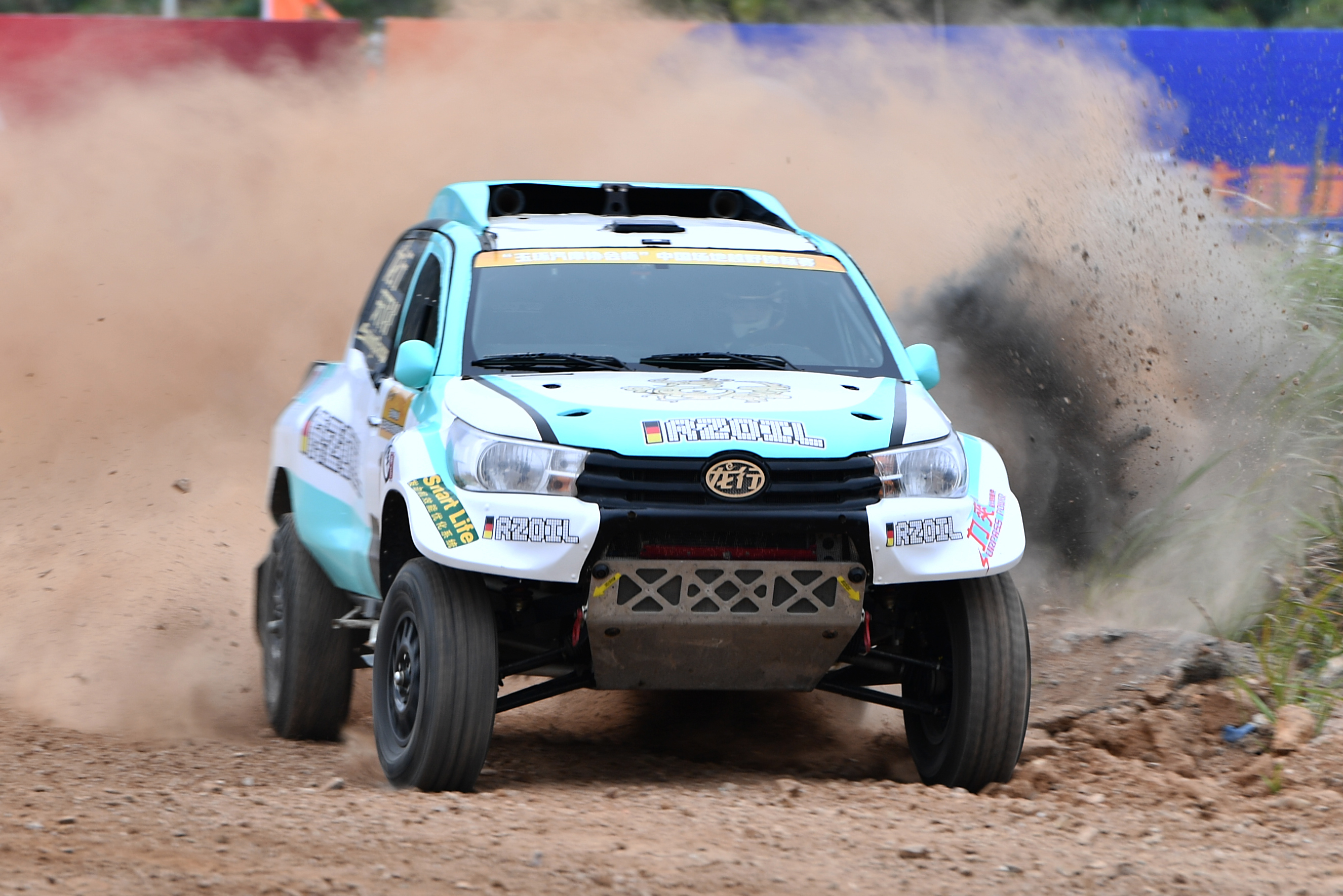 赛车——中国汽车场地越野锦标赛排位赛在浙江玉环举行