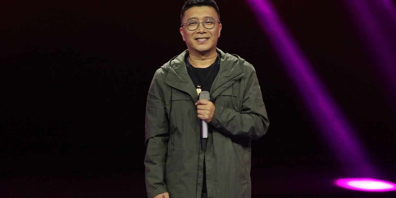 "内地情歌王"庞龙的自我毁灭史,他的错不仅是调侃了刘德华