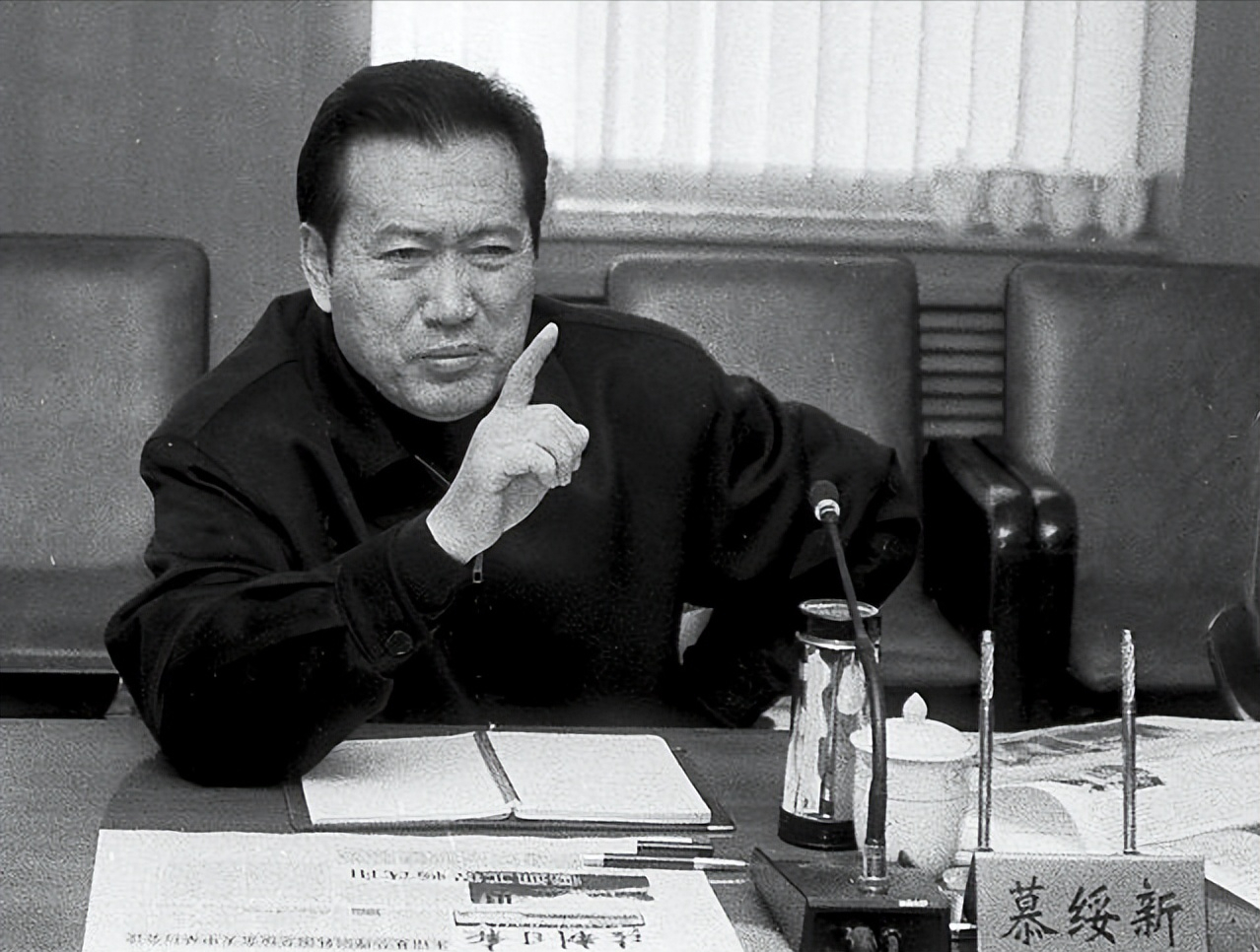 恋爱脑的女人多可怕!"慕马大案"中的章亚非:为救老公敢牺牲