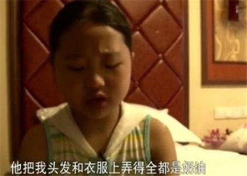 还记得变形计中的女孩王红林吗?进城后染上公主病,现状令人唏嘘