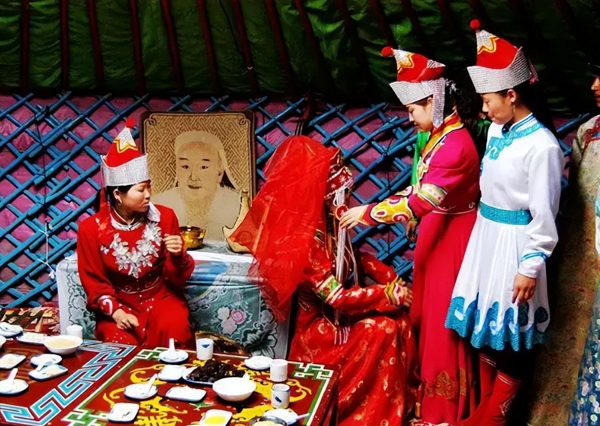 蒙古人的婚礼习俗