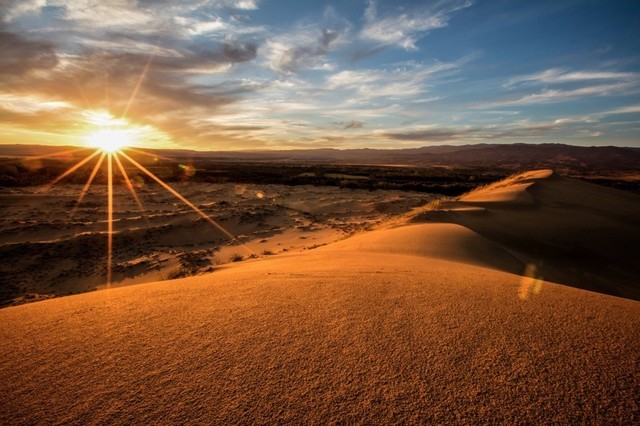 "丁达尔现象"在湖南出现,光芒万丈十分耀眼,这现象是好是坏