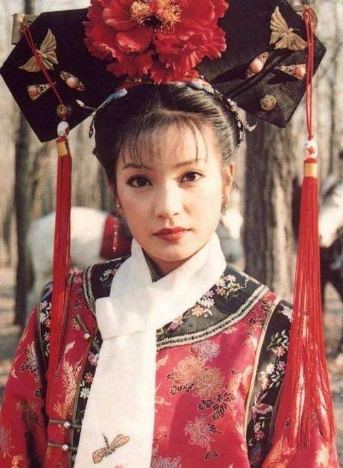 还珠格格小燕子历史原型:身出名门,与永琪生一子,差点就当皇后