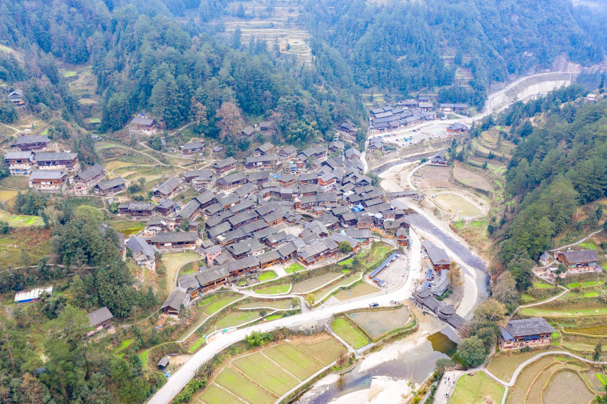 藏在贵州大山深处的这个苗寨,不如西江千户苗寨出名,却更原始