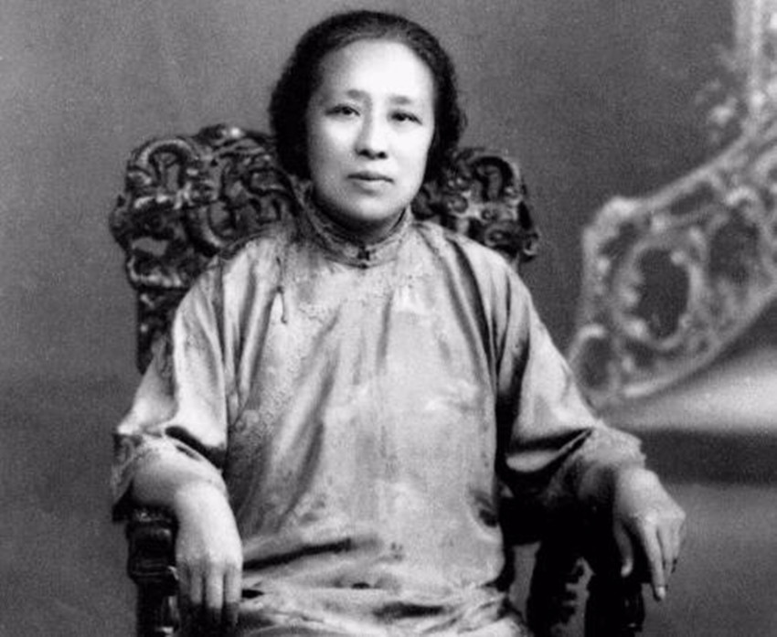 当年胡兰畦和陈毅准备结婚,却被叫停了,这是怎么回事