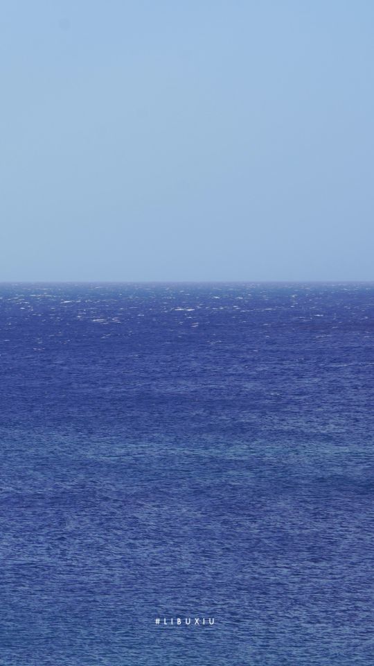 一些高品质的走心文案,干净治愈,看一眼就心动