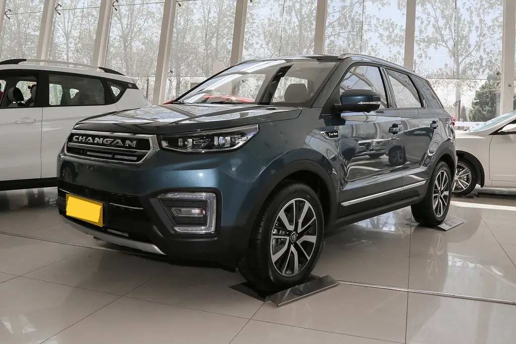 紧凑型suv:长安cs55 降价0.70-0.90万元,4月份的销售量达11212