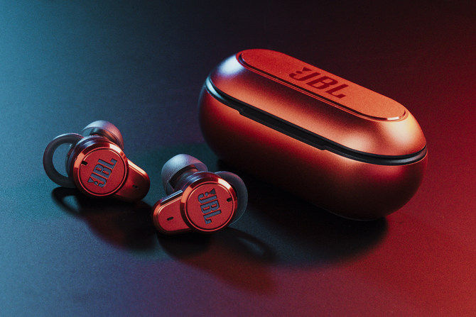 jbl t280tws pro体验:用设计和音质阐述潮流个性