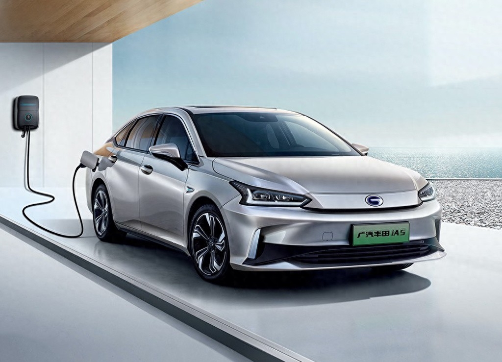 落地20万以内的新能源汽车,颜值高,性价比也极高!