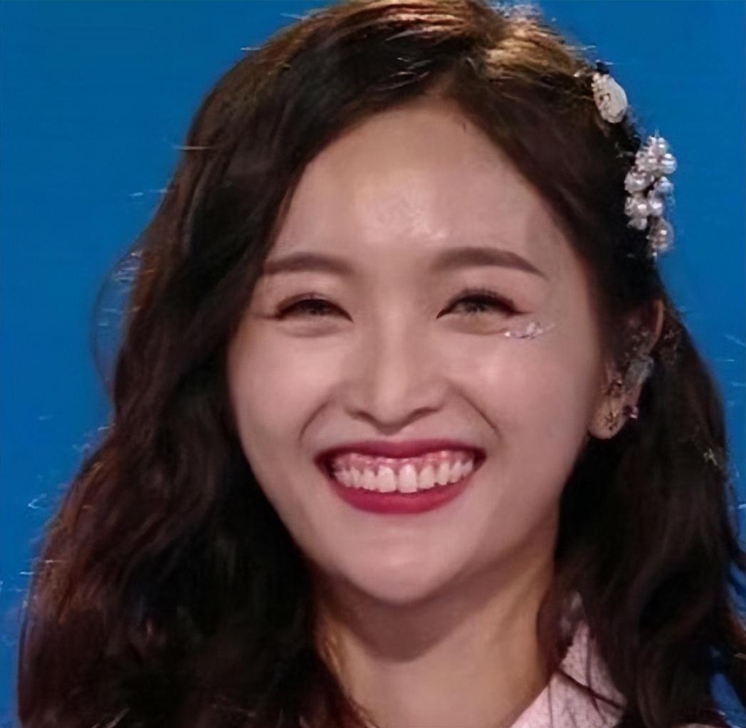 女明星"假牙"大pk,谁的嘴巴闭不上,谁的嘴里藏着一套房?