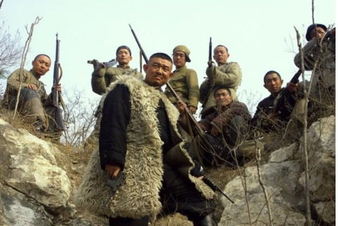 男子曝光公共车位收费,遭两人轮番致电要求见面:反正邯郸很小