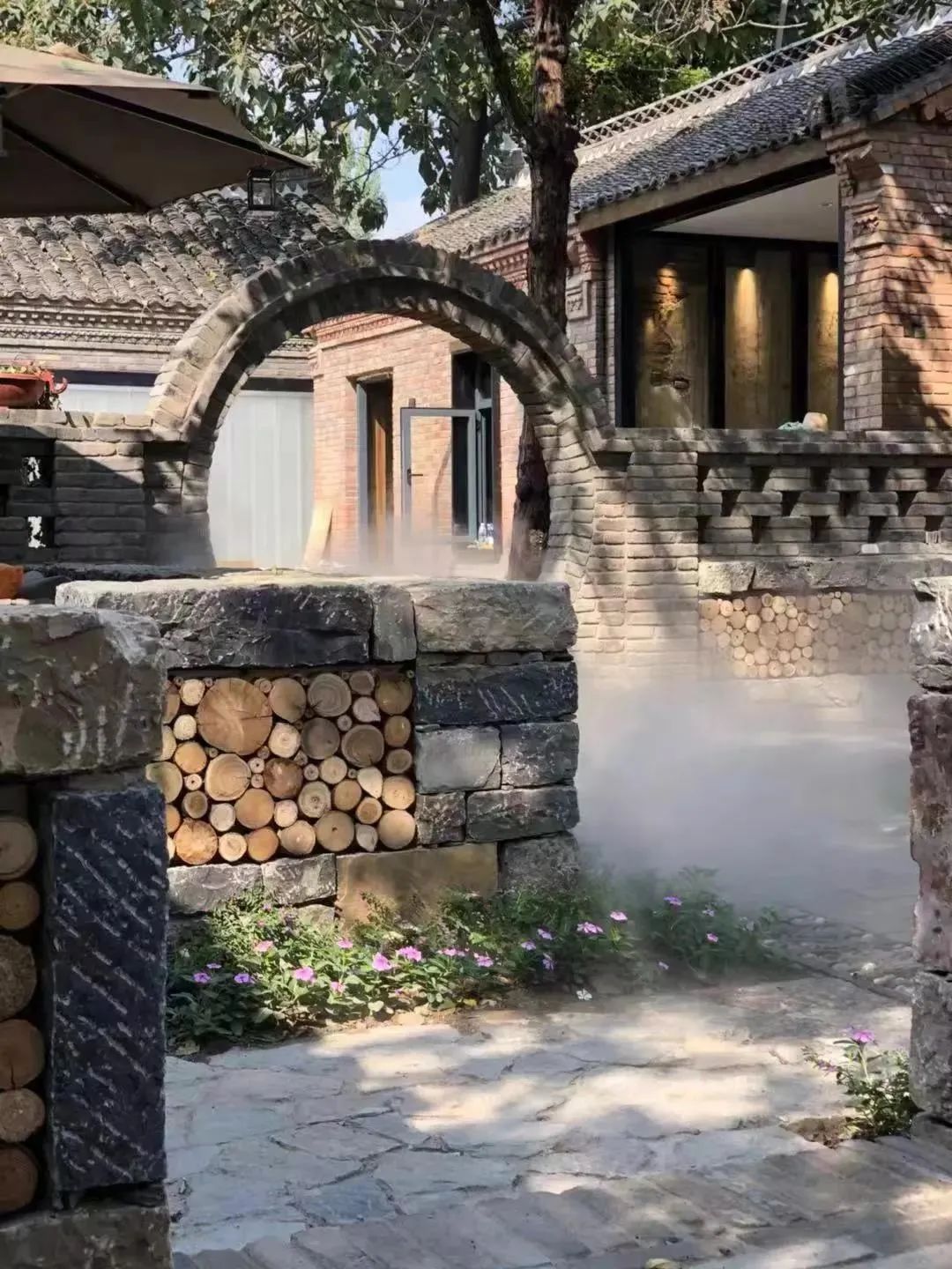 都让你瞬间沦陷在药王村的温柔里.