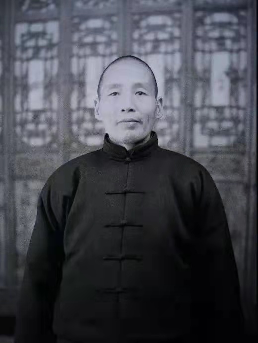 1938年"四川王"刘湘病逝,死前留下遗言,死后葬武侯祠