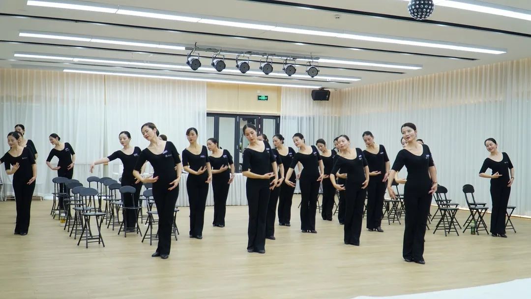 研思同行蓄力远航九雅女人学院导师研修特训营圆满结束