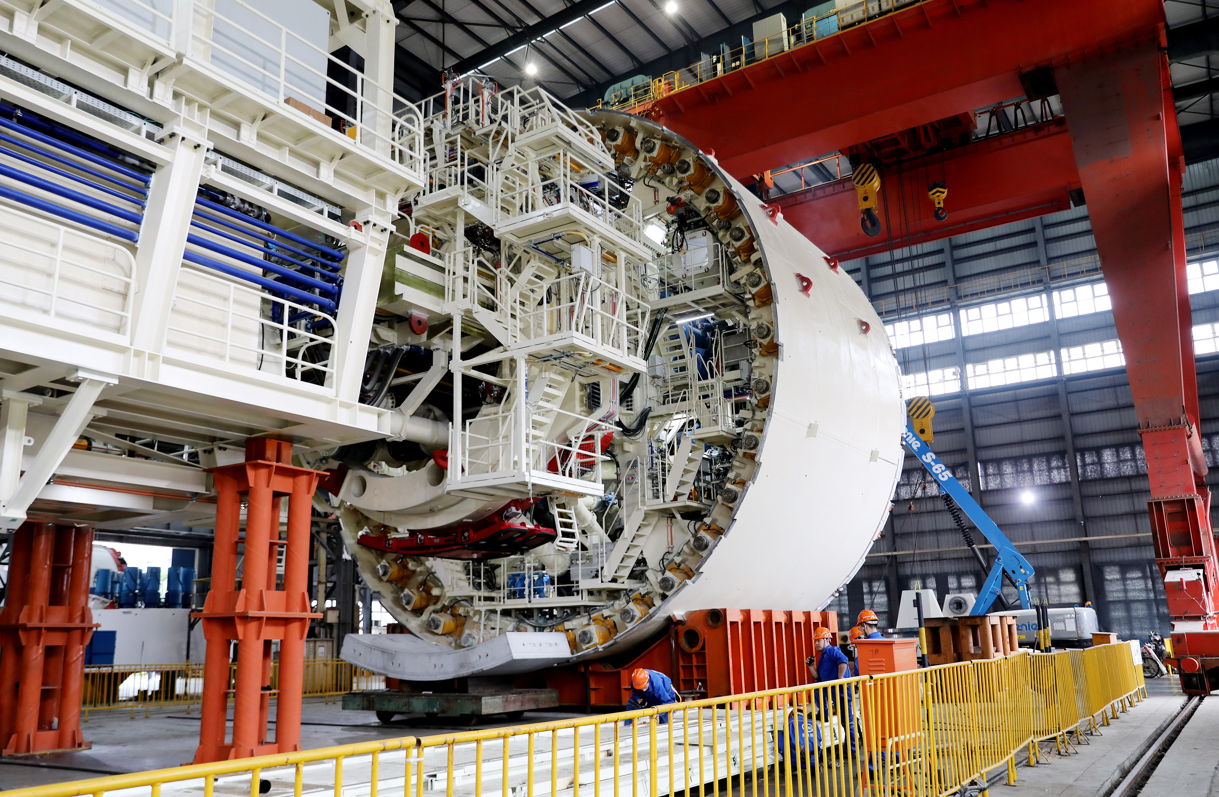 国产超大直径盾构机"骐跃"调试下线(4)