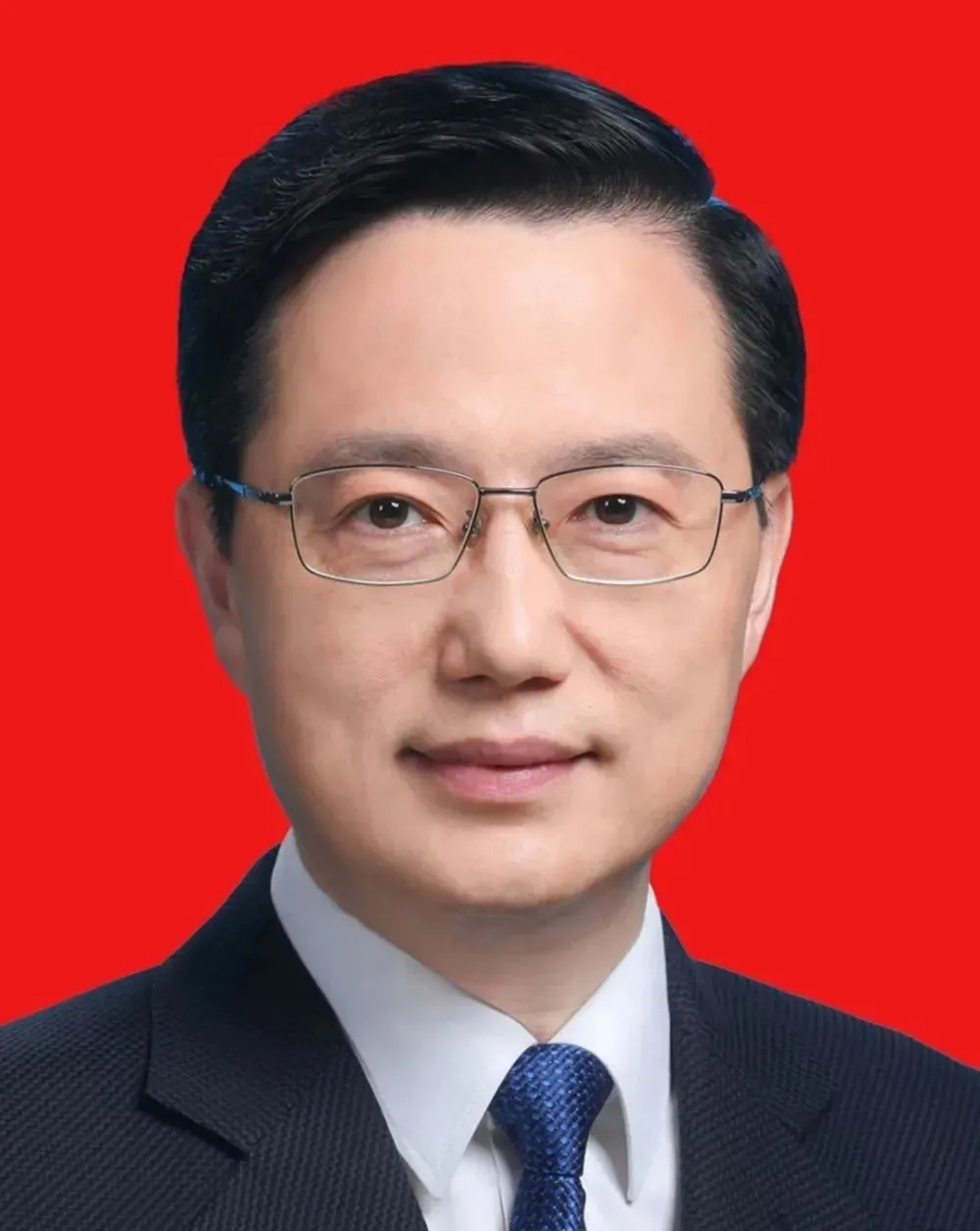 他是现任湖北省副书记,全国最年轻的副省部级干部,年轻有为!